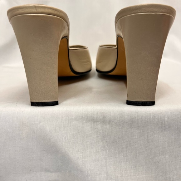 Espanola mule heels, size 8 1/2M. - Picture 7 of 12